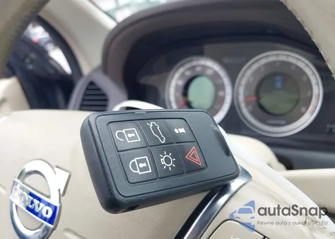 2013 Volvo Xc60 3.2 Platinum from USA, damaged, VIN YV4952DZXD2389234